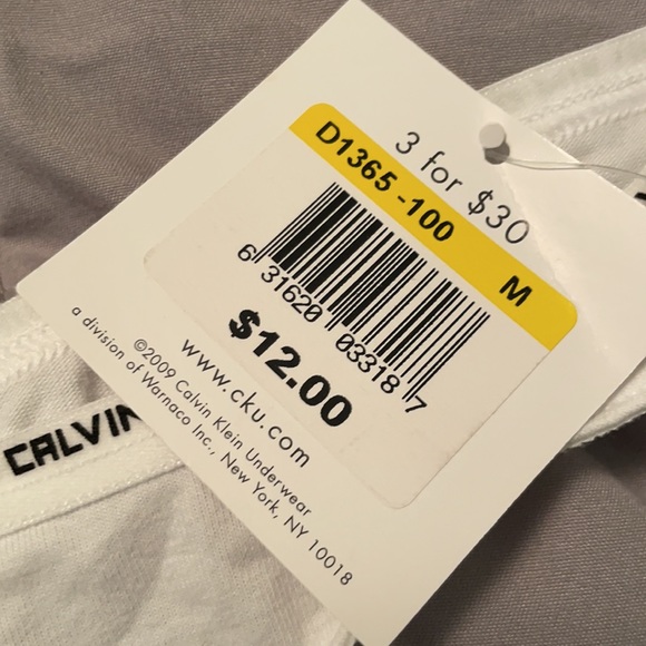 Lot of 3 thong undies. New with tags. Size M - Picture 8 of 11